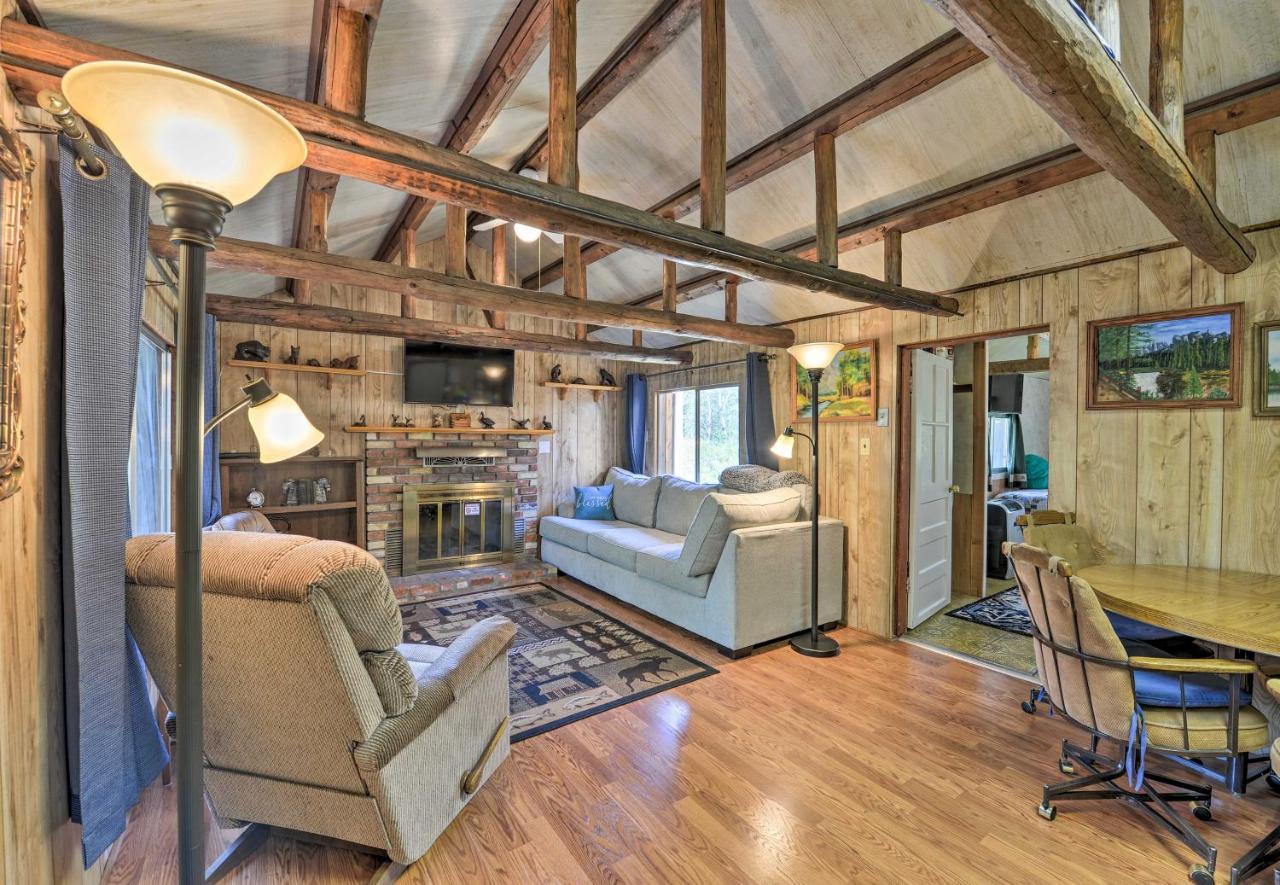 Grandpas Cabin About 30 Miles To Yellowstone! Island Park Exterior foto